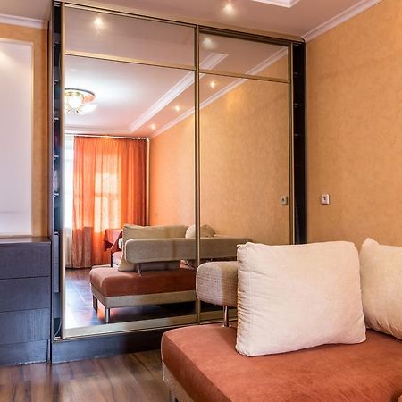 Apartment In The City Center 드네프로페트로프스크 외부 사진